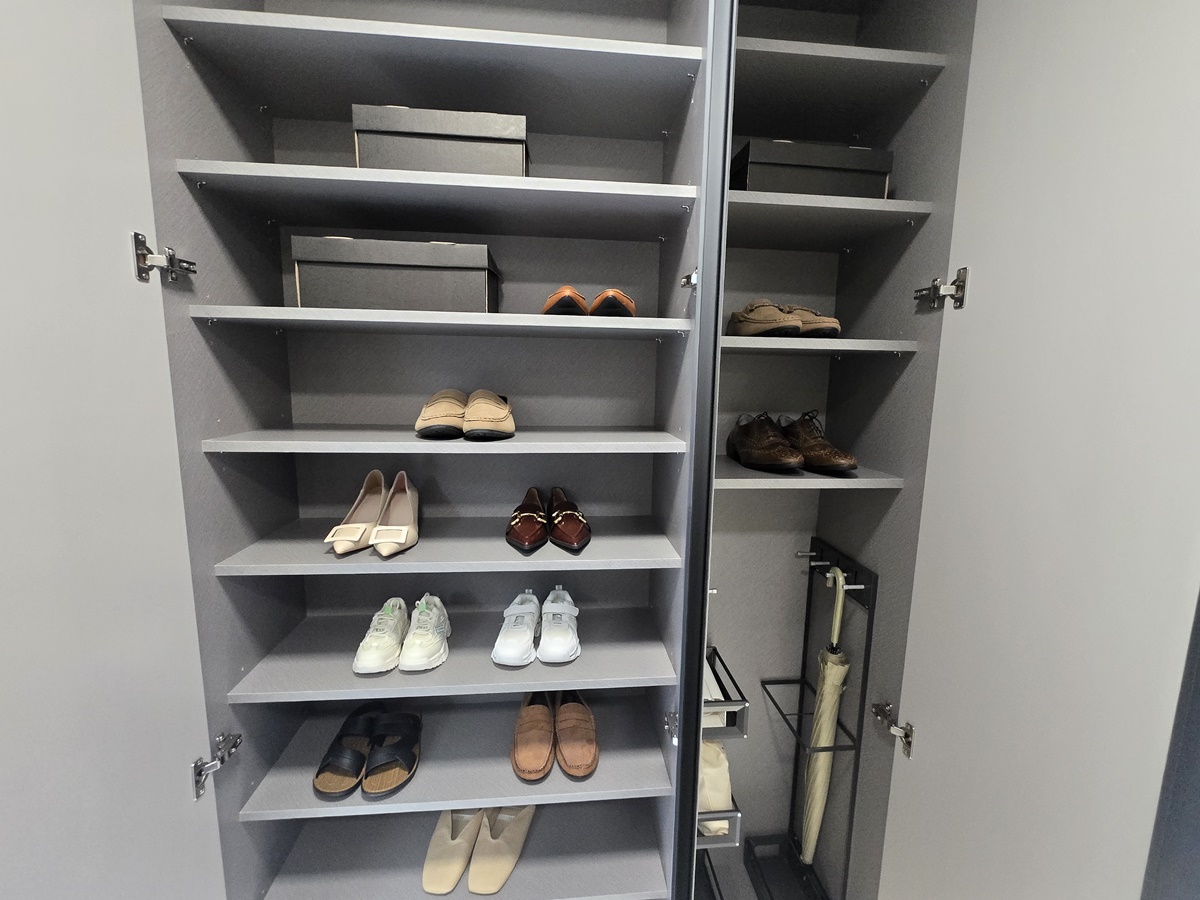 펜트리신발장욕실2